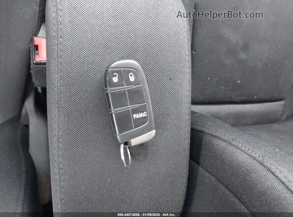 ZACCJBAB6JPH36376 2018 JEEP RENEGADE White Вид панелі приладів