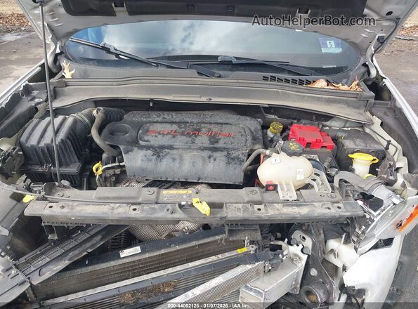 ZACNJBAB1KPK82075 2019 JEEP RENEGADE Silver Widok z tyłu