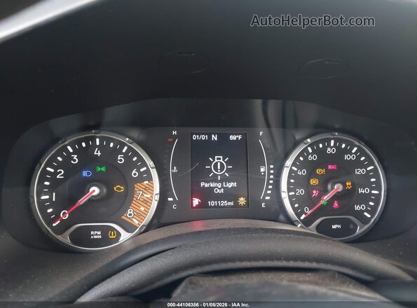 ZACNJDAB6MPN11915 2021 JEEP RENEGADE Gray Widok tylnych siedzeń