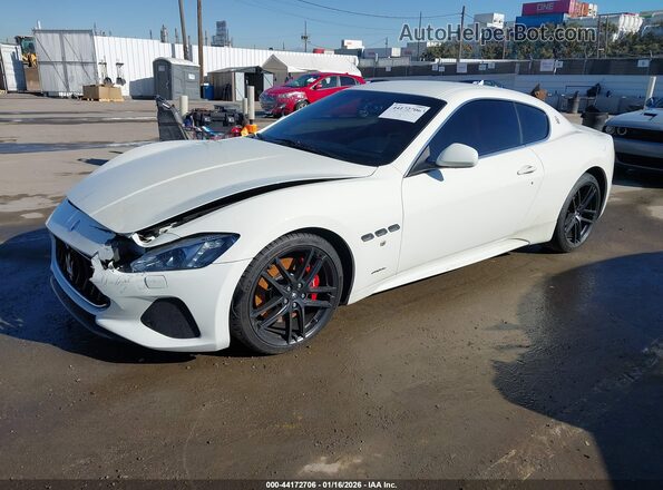 ZAM45VLA3J0255887 2018 MASERATI GRANTURISM White Front left