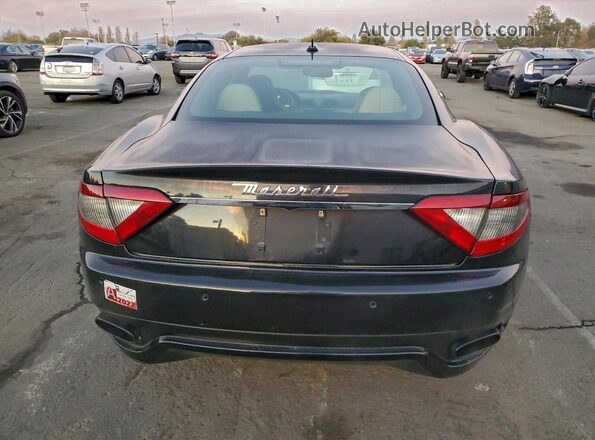 ZAM45VLA4G0174101 2016 MASERATI GRANTURISM Black Вид ззаду