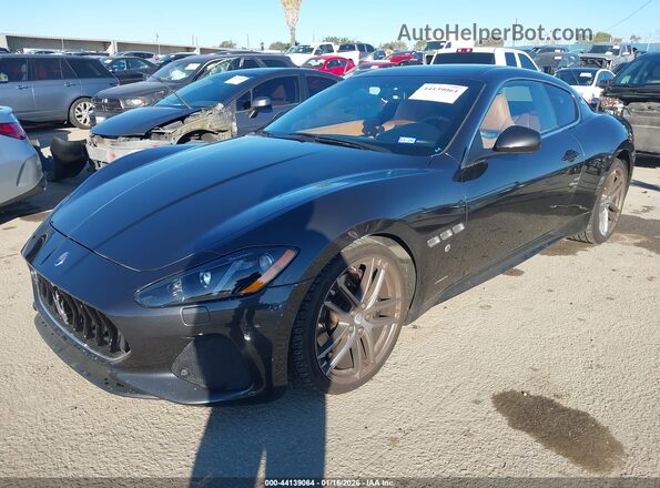 ZAM45VLA4J0271208 2018 MASERATI GRANTURISM Black Front left