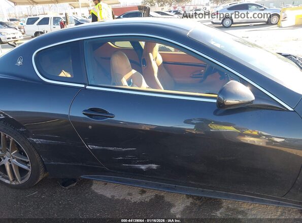 ZAM45VLA4J0271208 2018 MASERATI GRANTURISM Black Rear interior view