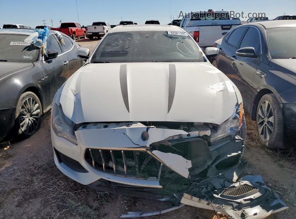 ZAM56PPS5H1228629 2017 MASERATI QUATTROPOR White Front view