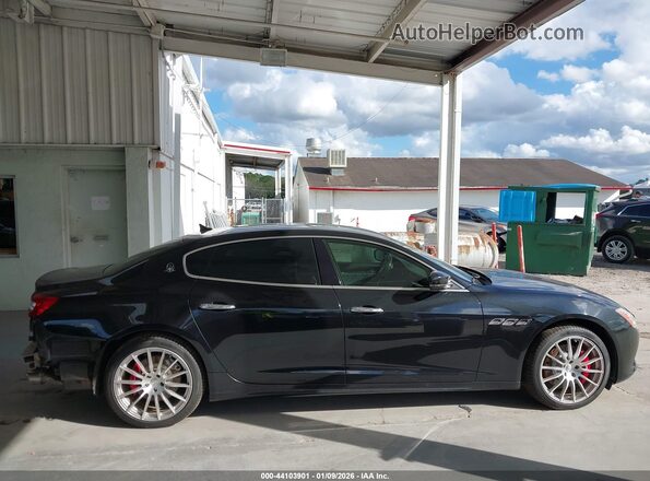 ZAM56RPL3H1224020 2017 MASERATI QUATTROPOR Black Вид задньої частини салону