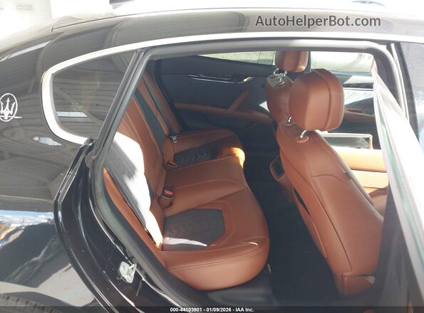 ZAM56RPL3H1224020 2017 MASERATI QUATTROPOR Black Вид наклейки з VIN-кодом