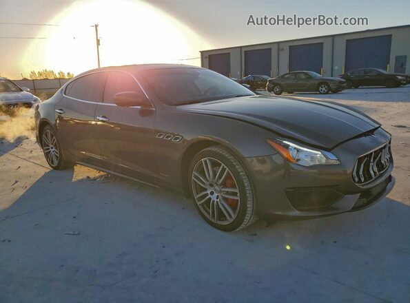 ZAM56RRS5H1233662 2017 MASERATI QUATTROPOR Black Front right