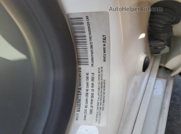ZAM56YPA2K1308572 2019 MASERATI QUATTROPOR White 