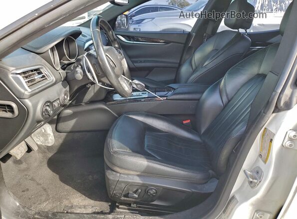 ZAM57RTA6G1173547 2016 MASERATI GHIBLI White Front interior view