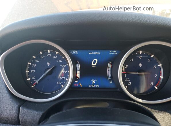 ZAM57XSA7K1328296 2019 MASERATI GHIBLI Черный Вид щитка приборов