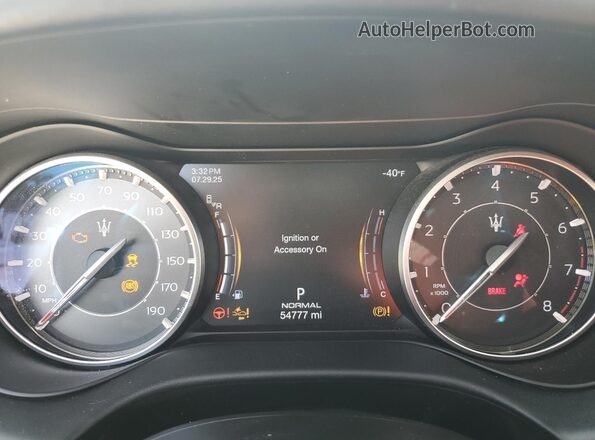 ZAM57XSA7N1391077 2022 MASERATI GHIBLI Gray Vista del cuadro de instrumentos