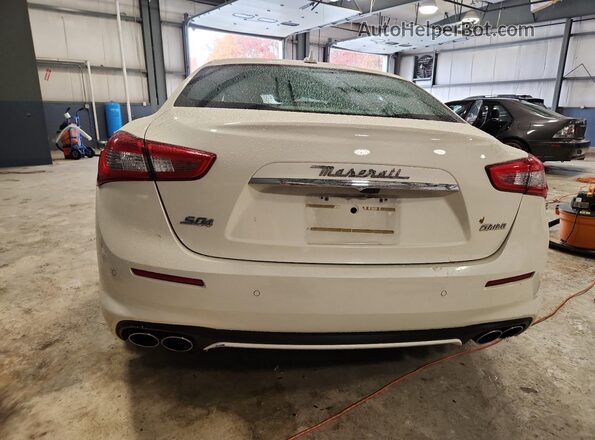 ZAM57YTL8K1319211 2019 MASERATI GHIBLI White Widok z tyłu