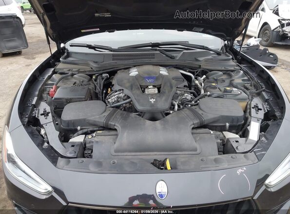 ZAM57YTS3L1350388 2020 MASERATI GHIBLI Black Rear view