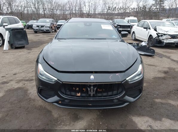 ZAM57YTS3L1350388 2020 MASERATI GHIBLI Black Rear interior view