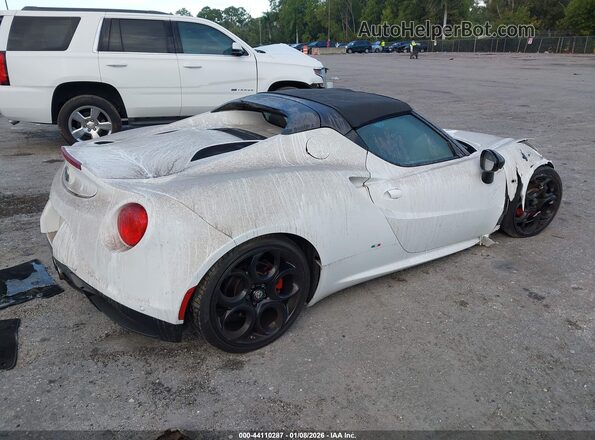 ZARBAAB42JM282492 2018 ALFA ROMEO 4C SPIDER White 