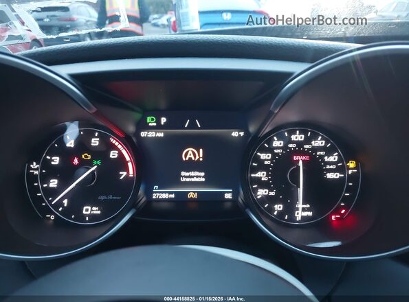 ZARFAMAN1P7668325 2023 ALFA ROMEO GIULIA Black Vista de los asientos traseros