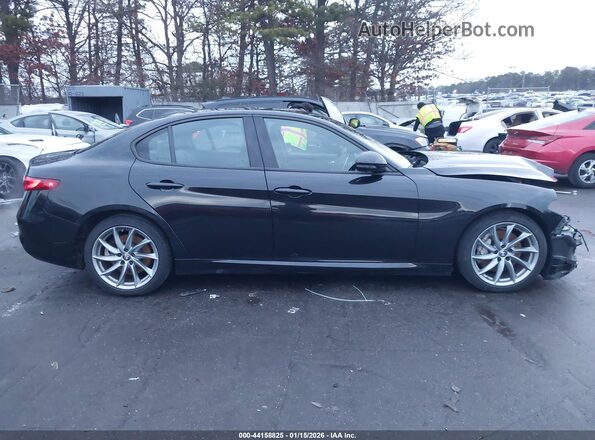 ZARFAMAN1P7668325 2023 ALFA ROMEO GIULIA Black Vista interior de 360 grados