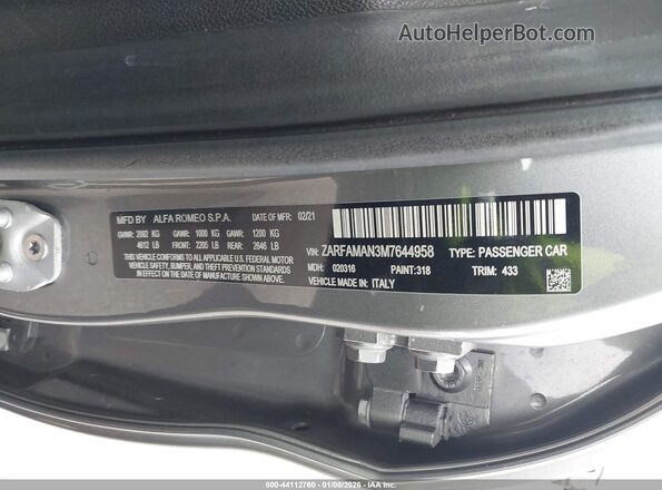 ZARFAMAN3M7644958 2021 ALFA ROMEO GIULIA Silver 