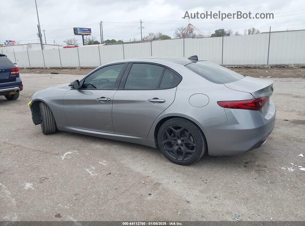 ZARFAMAN3M7644958 2021 ALFA ROMEO GIULIA Silver 