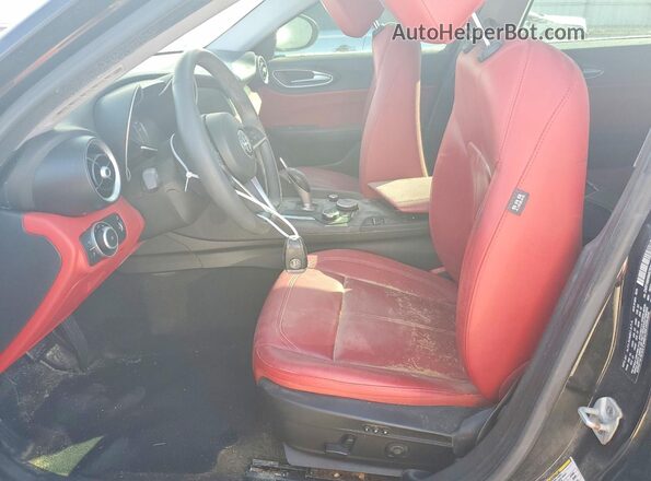 ZARFAMAN4K7622772 2019 ALFA ROMEO GIULIA Black Առջևի վահանակի տեսք