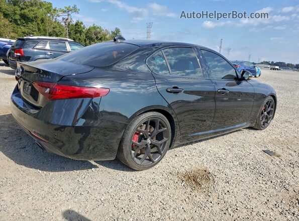 ZARFAMAN8L7627314 2020 ALFA ROMEO GIULIA Черный Задняя правая четверть