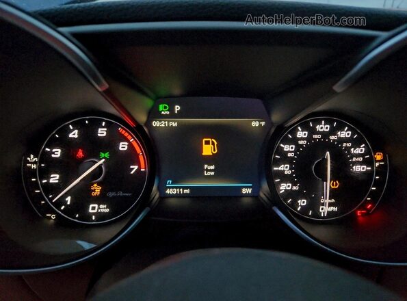 ZARFAMAN9M7642499 2021 ALFA ROMEO GIULIA Blue 