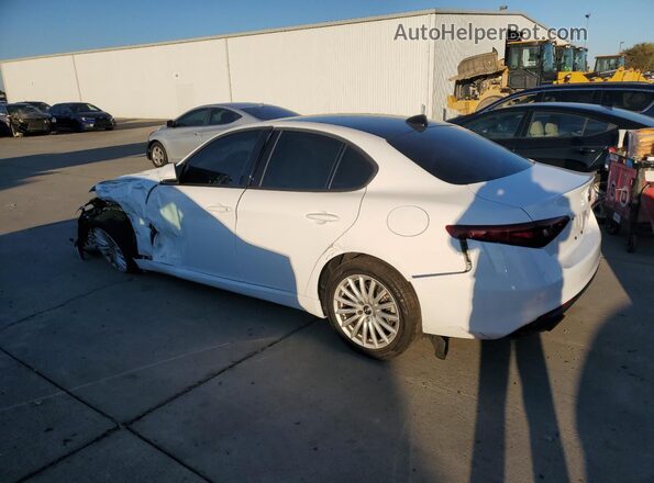 ZARFAMAN9P7671697 2023 ALFA ROMEO GIULIA White Rear left