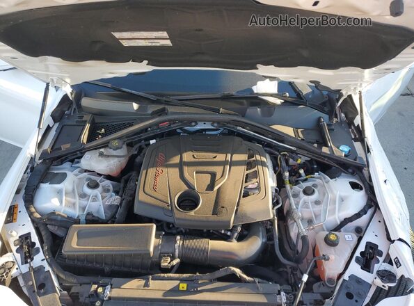 ZARFAMAN9P7671697 2023 ALFA ROMEO GIULIA White Rear interior view