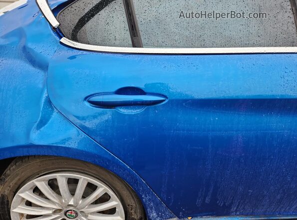 ZARFAMANXM7641118 2021 ALFA ROMEO GIULIA Blue Հետևի նստատեղերի տեսք