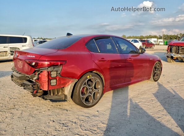 ZARFAMBN0P7671070 2023 ALFA ROMEO GIULIA Red 