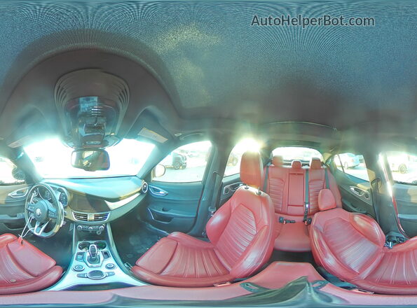 ZARFAMBN0P7671070 2023 ALFA ROMEO GIULIA Red 