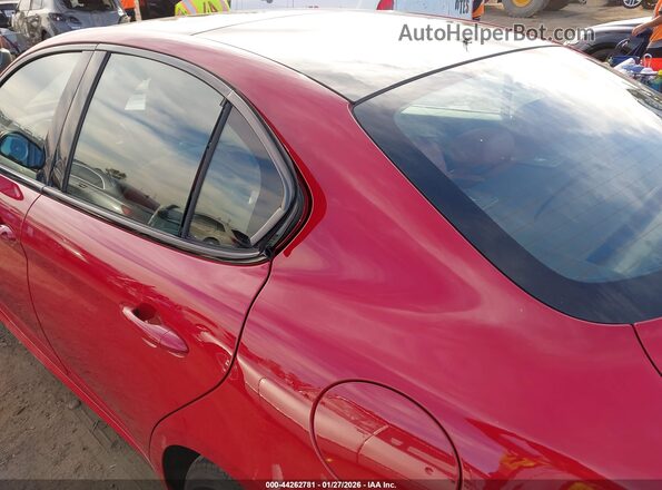 ZARFAMBN3P7676280 2023 ALFA ROMEO GIULIA Red Widok z przodu