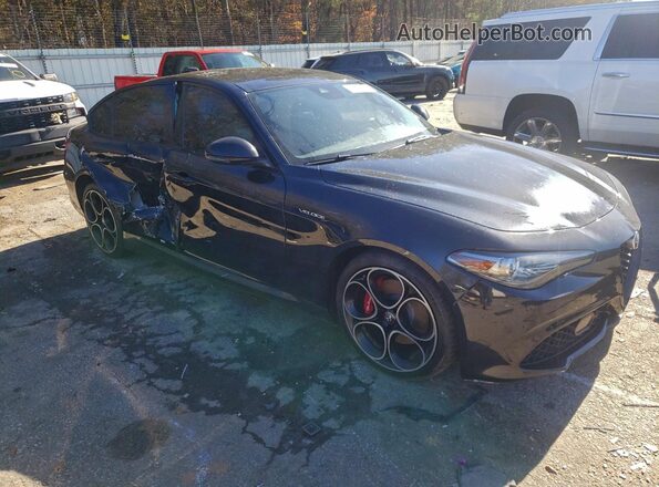 ZARFAMBN4P7668902 2023 ALFA ROMEO GIULIA Черный Передняя правая четверть