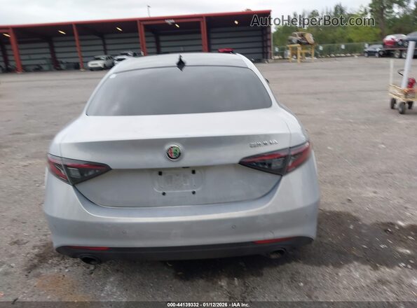 ZARFAMBN6R7680536 2024 ALFA ROMEO GIULIA Gray 
