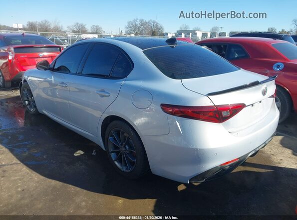 ZARFAMBN8M7647580 2021 ALFA ROMEO GIULIA Silver Tył lewy