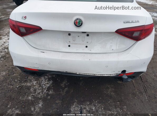 ZARFANBN0P7669101 2023 ALFA ROMEO GIULIA White Front view