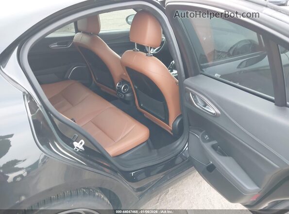 ZARFANBN2N7652801 2022 ALFA ROMEO GIULIA Black Widok naklejki z numerem VIN