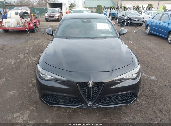 ZARFANBN2N7652801 2022 ALFA ROMEO GIULIA Black Widok zestawu wskaźników