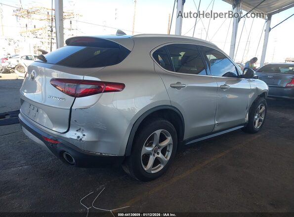 ZASFAKAN3J7C24067 2018 ALFA ROMEO STELVIO Silver Հետևի աջ