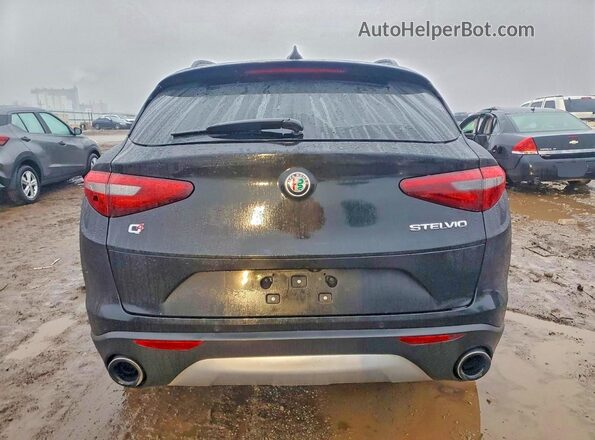 ZASFAKNN4J7B87816 2018 ALFA ROMEO STELVIO Black უკანა ხედი