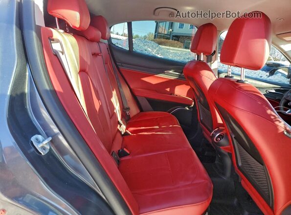 ZASPAJAN1M7D03532 2021 ALFA ROMEO STELVIO Gray Vista de los asientos traseros