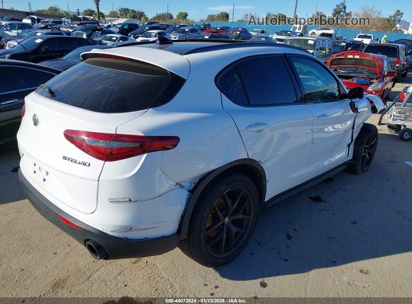 ZASPAJAN3L7C76297 2020 ALFA ROMEO STELVIO White 