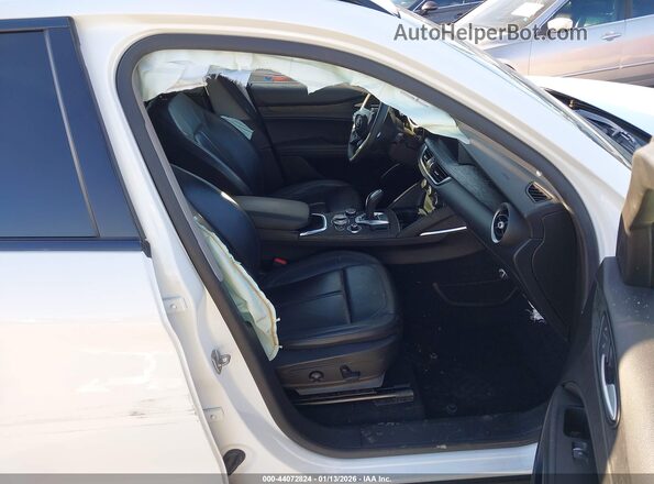 ZASPAJAN3L7C76297 2020 ALFA ROMEO STELVIO White 