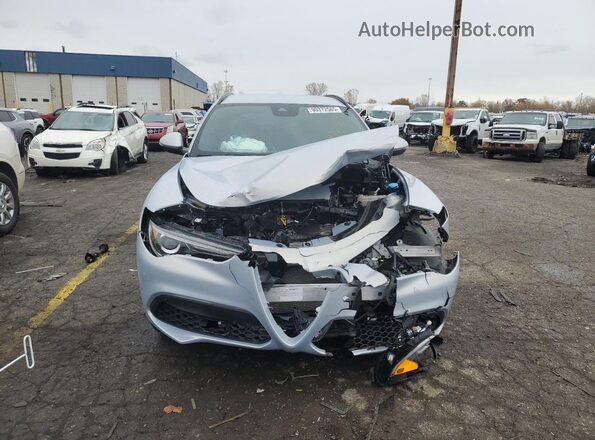 ZASPAKAN0N7D40062 2022 ALFA ROMEO STELVIO Silver Front view