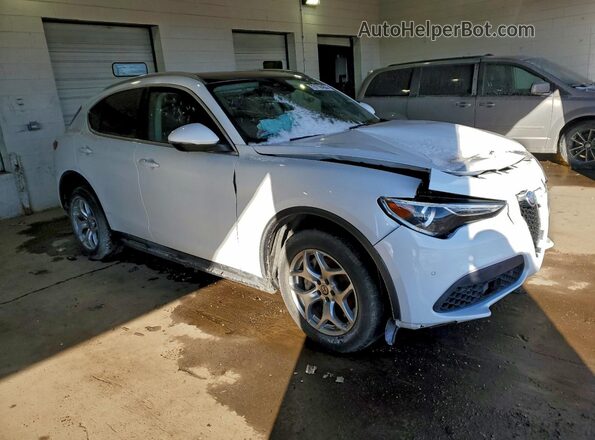 ZASPAKAN7M7D11219 2021 ALFA ROMEO STELVIO White 