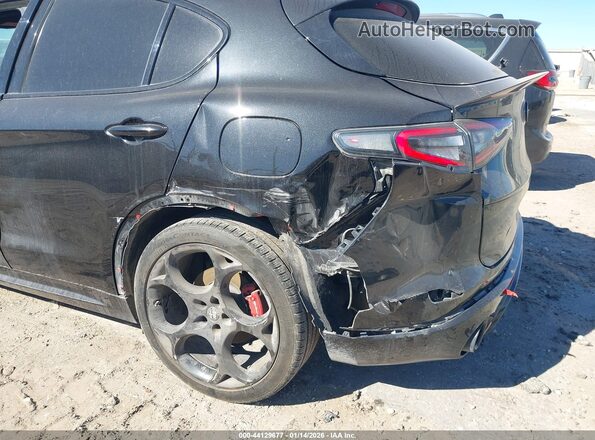 ZASPAKBN2N7D32009 2022 ALFA ROMEO STELVIO Black Vista frontal