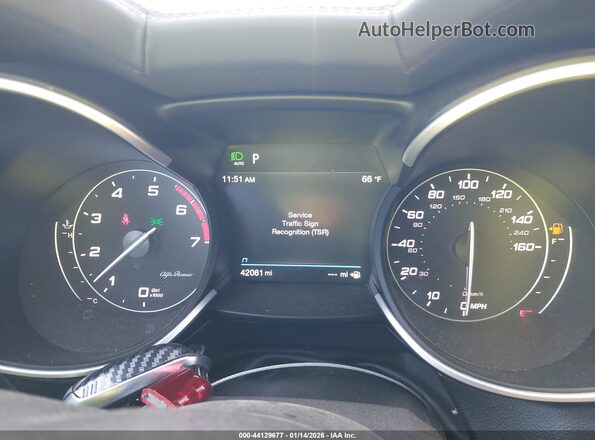 ZASPAKBN2N7D32009 2022 ALFA ROMEO STELVIO Black Vista de los asientos traseros