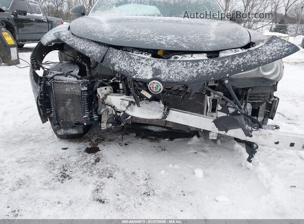 ZASPAKBN4P7D57061 2023 ALFA ROMEO STELVIO Black Vista frontal