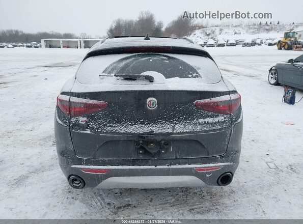 ZASPAKBN4P7D57061 2023 ALFA ROMEO STELVIO Black 