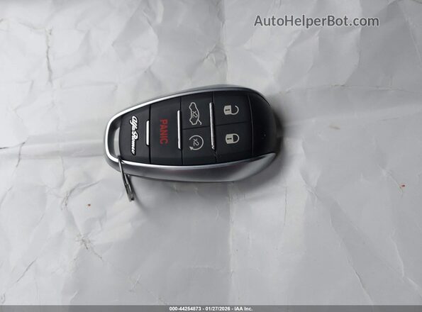 ZASPAKBN4P7D57061 2023 ALFA ROMEO STELVIO Black Vista del salpicadero